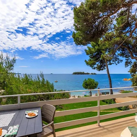Al Mare Apartment *