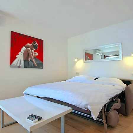 Al Mare Apartment *