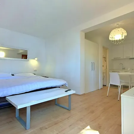 Apartment Al Mare Rovinj